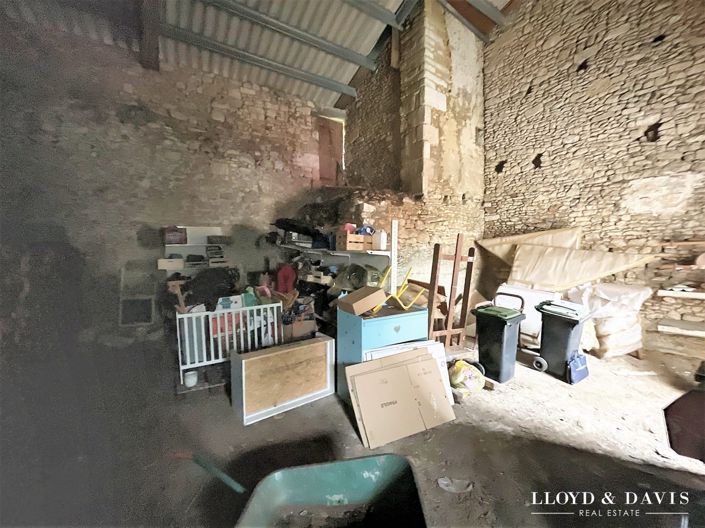 Image No.8-House for sale