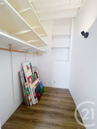 Image No.19-4 Bed Apartment for sale