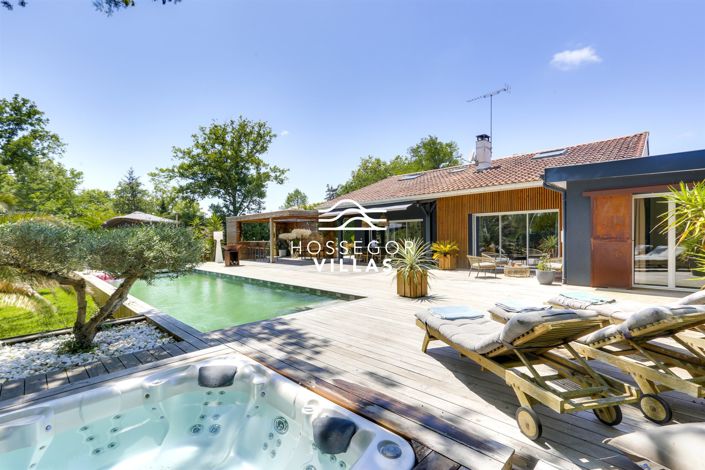 Image No.2-4 Bed House for sale