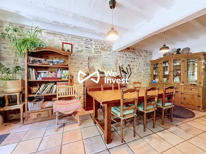 Image No.5-5 Bed House for sale