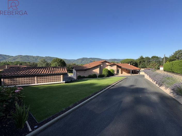 Image No.25-4 Bed House for sale