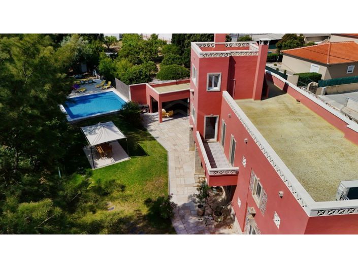 Image No.2-5 Bed House for sale
