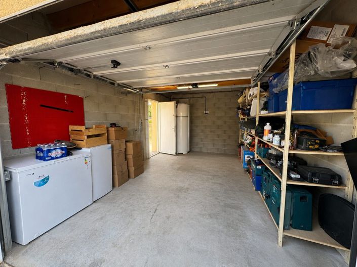 Image No.16-3 Bed House for sale