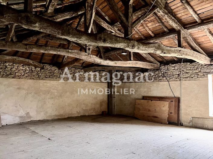 Image No.12-4 Bed House for sale