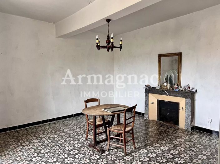 Image No.7-4 Bed House for sale