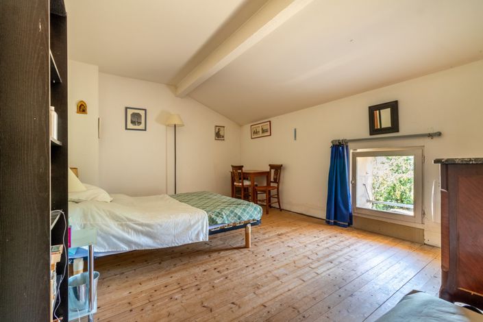 Image No.13-6 Bed House for sale