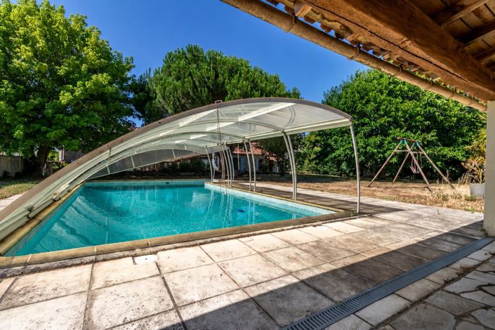 Image No.14-6 Bed House for sale