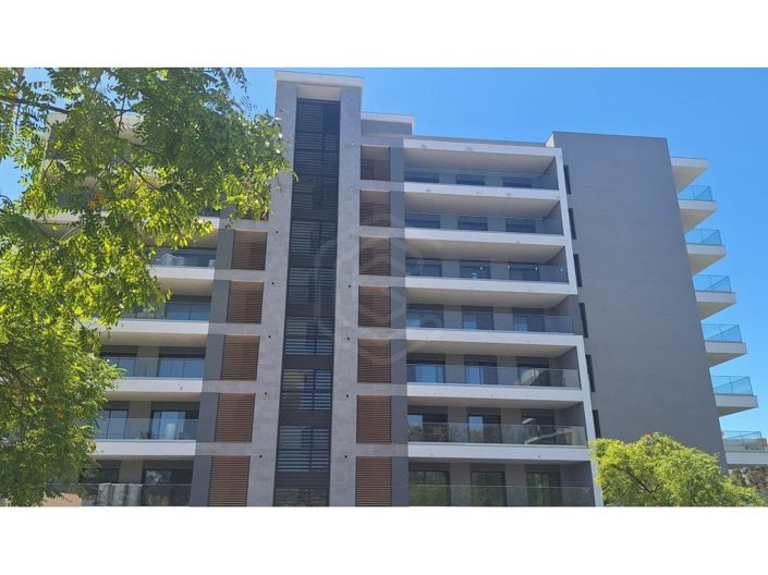 Image No.21-2 Bed Apartment for sale