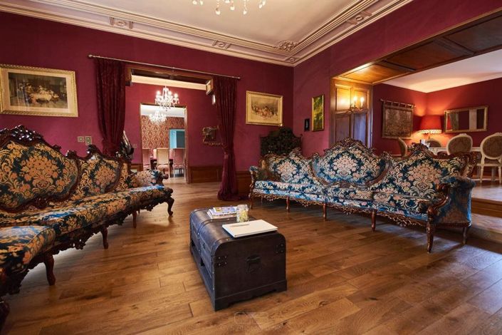 Image No.4-11 Bed Property for sale