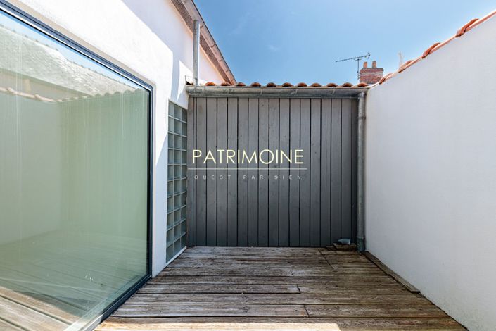 Image No.3-3 Bed House for sale