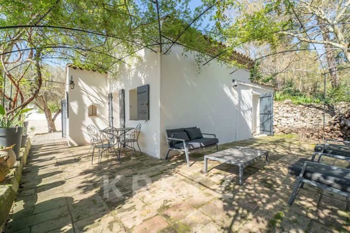 Image No.19-5 Bed House for sale