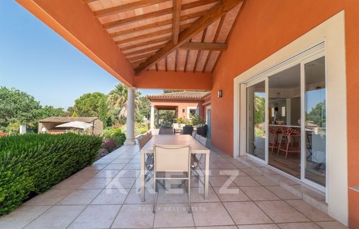 Image No.9-4 Bed House for sale