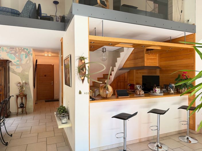 Image No.13-3 Bed House for sale