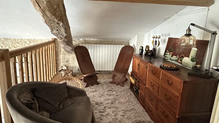 Image No.15-4 Bed House for sale