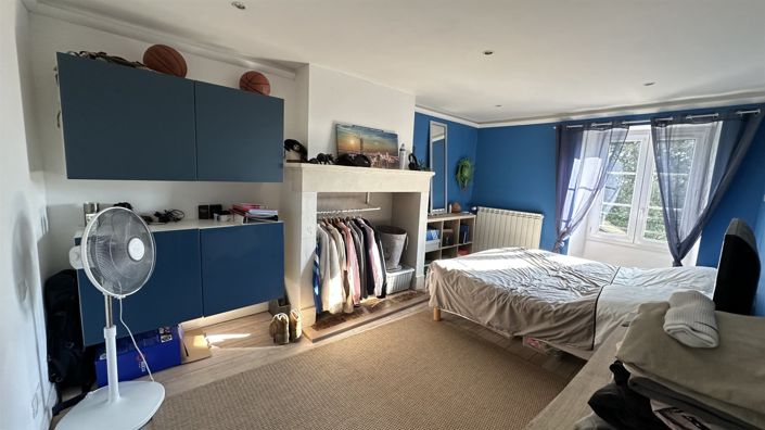 Image No.16-4 Bed House for sale