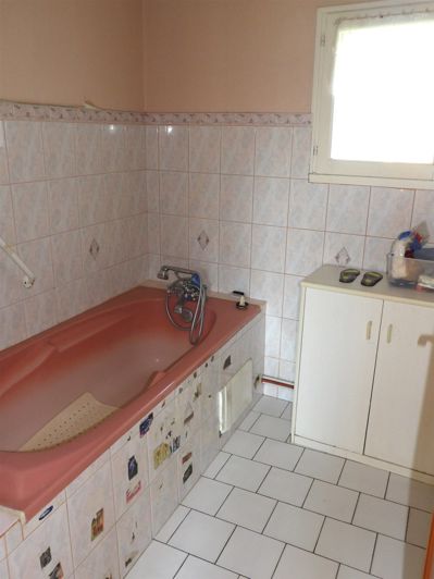 Image No.14-4 Bed House for sale