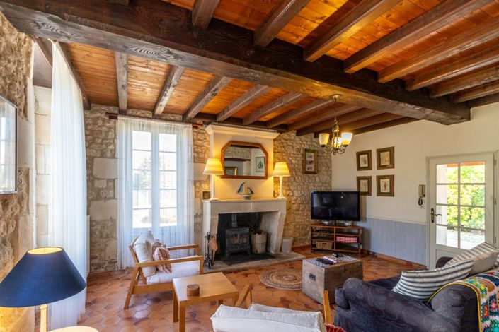 Image No.6-4 Bed House for sale