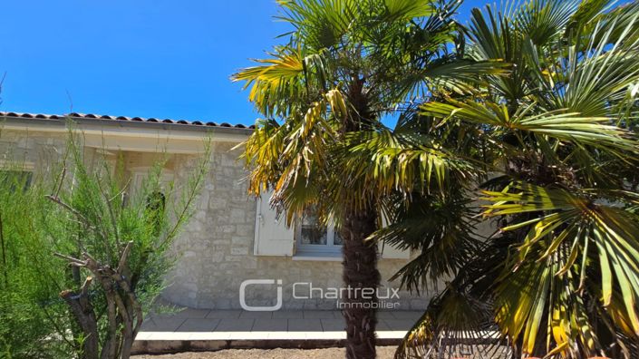 Image No.10-3 Bed House for sale