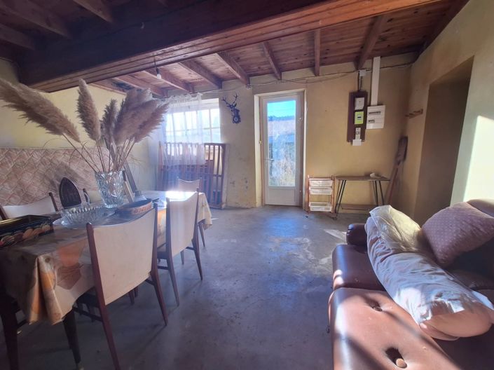 Image No.9-1 Bed House for sale