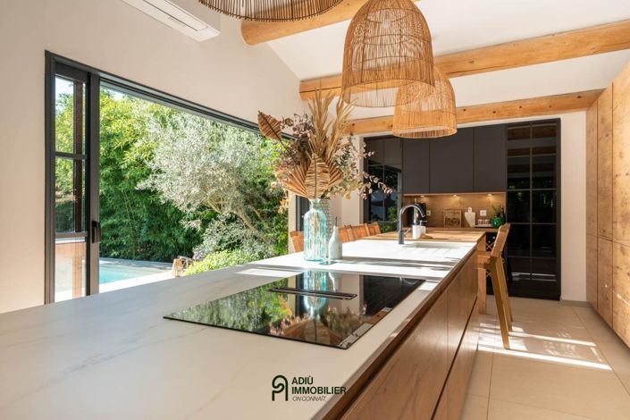 Image No.9-4 Bed House for sale