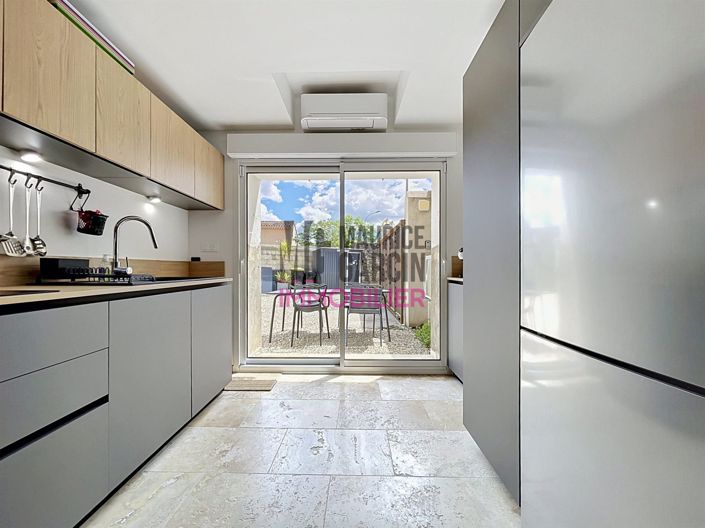 Image No.6-2 Bed House for sale