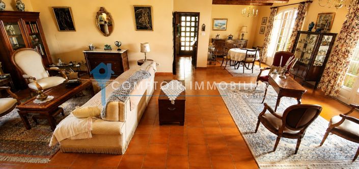 Image No.6-3 Bed House for sale