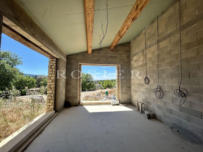 Image No.6-4 Bed House for sale