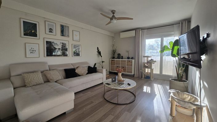Image No.3-2 Bed House for sale