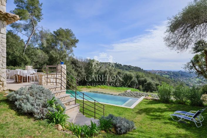 Image No.13-6 Bed House for sale