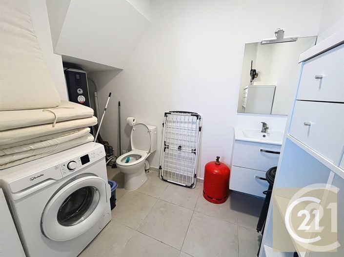 Image No.19-3 Bed House for sale