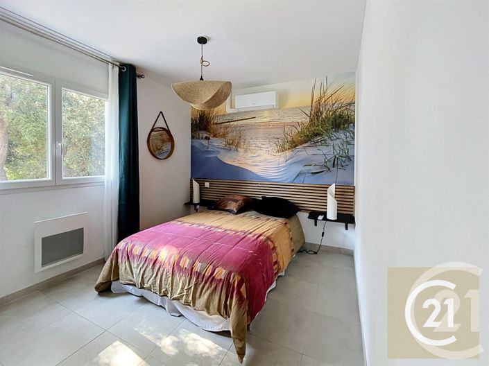 Image No.2-3 Bed House for sale