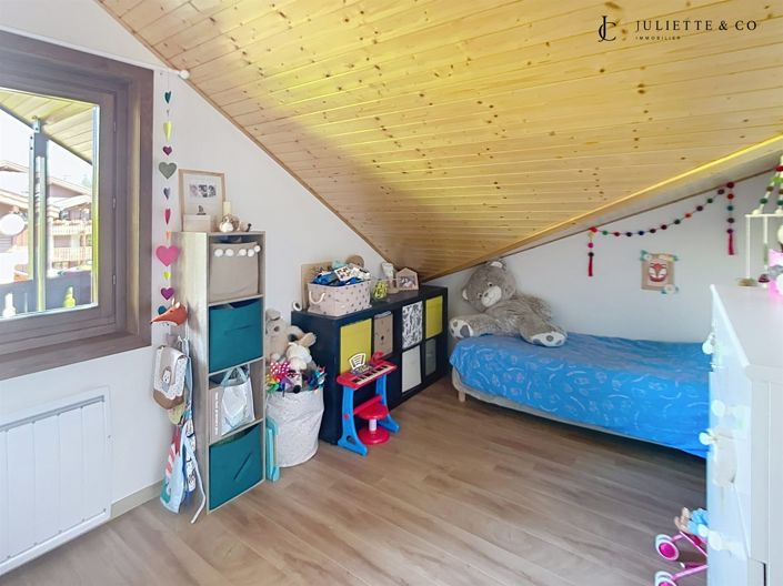 Image No.10-3 Bed Apartment for sale