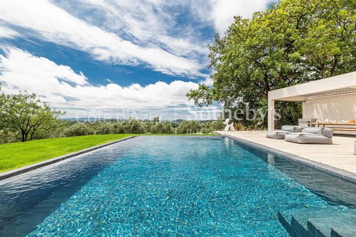 Image No.2-6 Bed House for sale