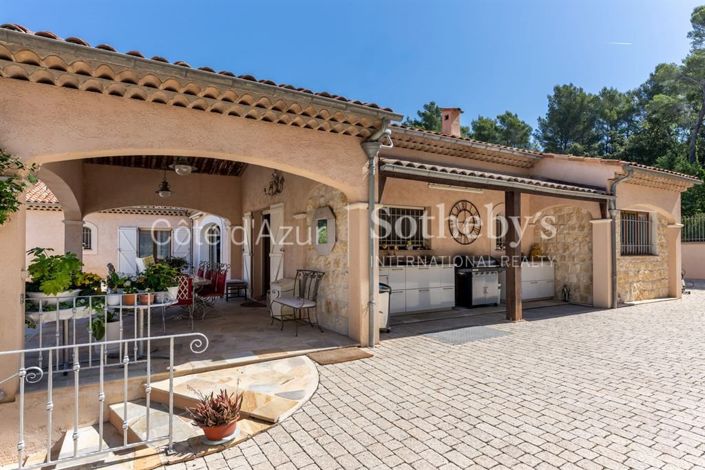 Image No.11-4 Bed House for sale