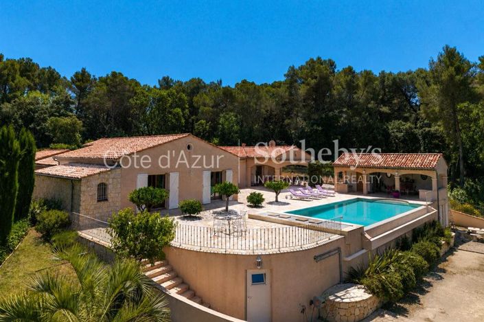 Image No.2-4 Bed House for sale