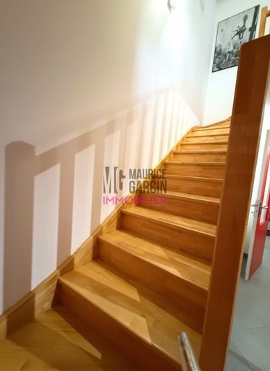 Image No.4-2 Bed House for sale