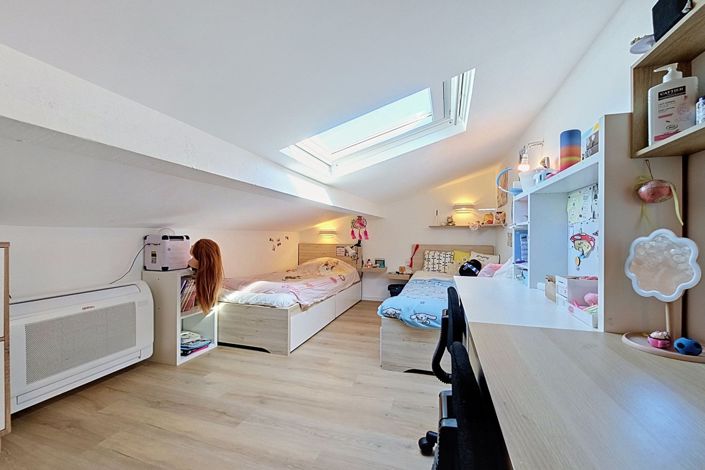 Image No.18-4 Bed Apartment for sale