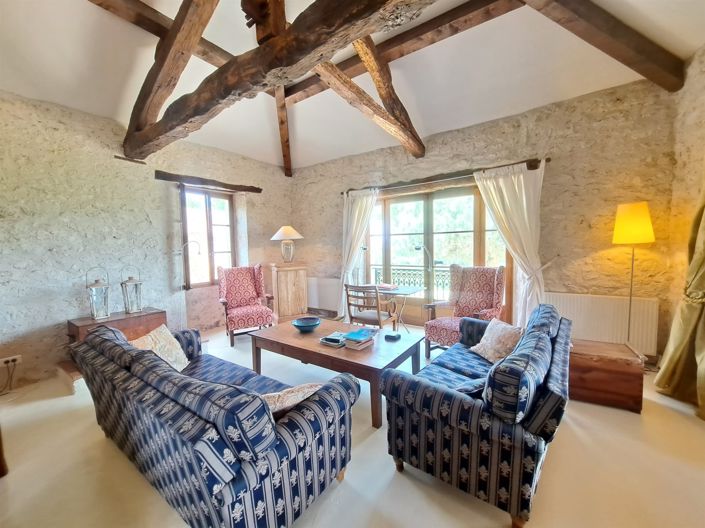 Image No.9-2 Bed House for sale