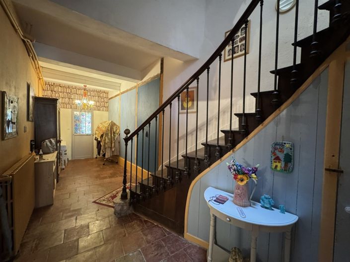 Image No.11-5 Bed House for sale