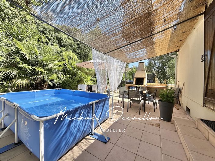 Image No.10-3 Bed House for sale
