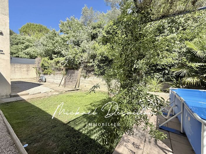 Image No.11-3 Bed House for sale