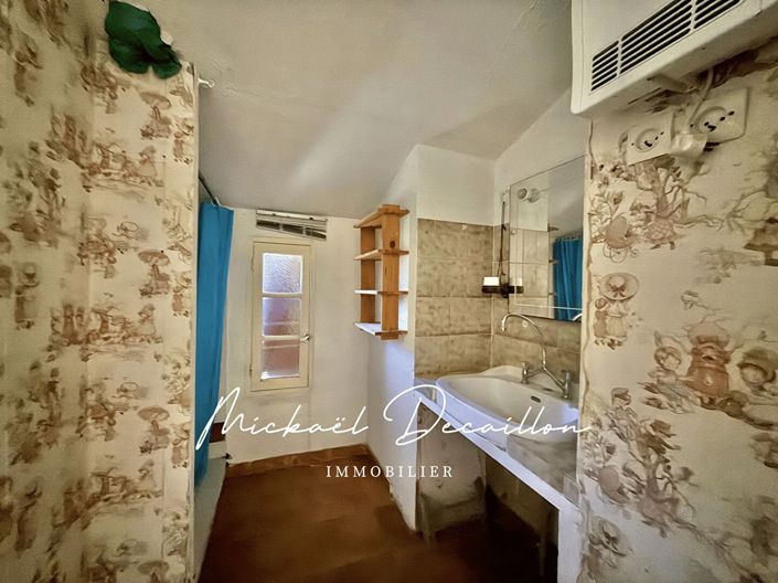 Image No.15-3 Bed House for sale