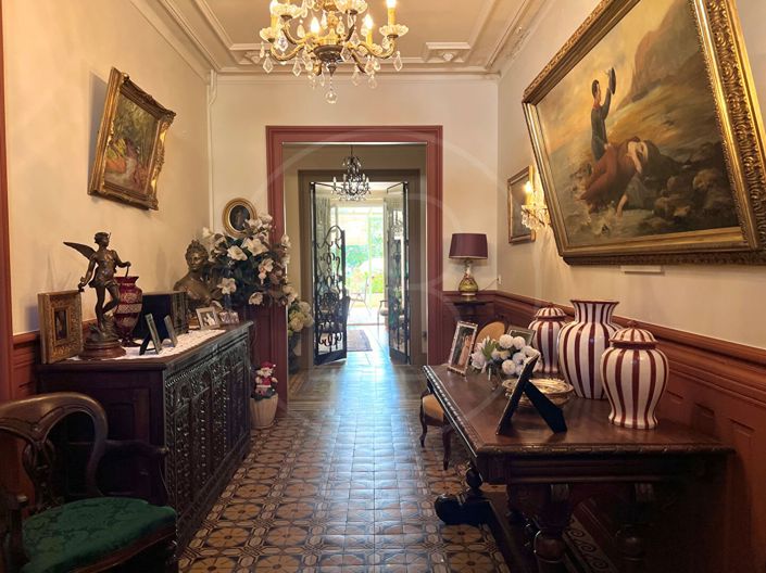 Image No.4-6 Bed House for sale