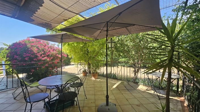 Image No.17-7 Bed House for sale