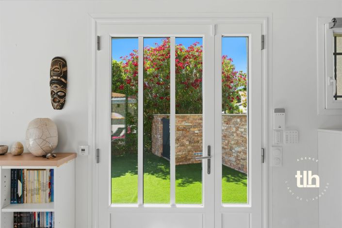 Image No.4-4 Bed House for sale