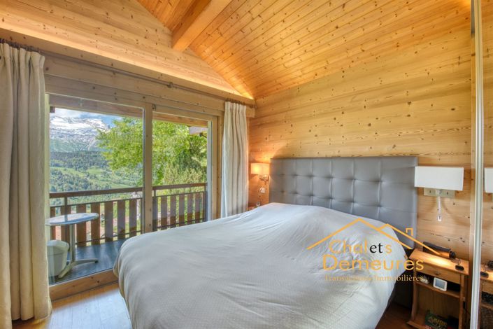 Image No.10-4 Bed House for sale