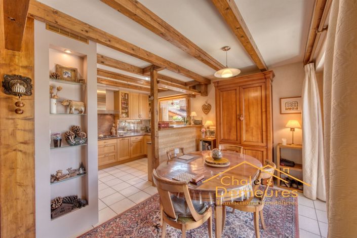 Image No.7-4 Bed House for sale