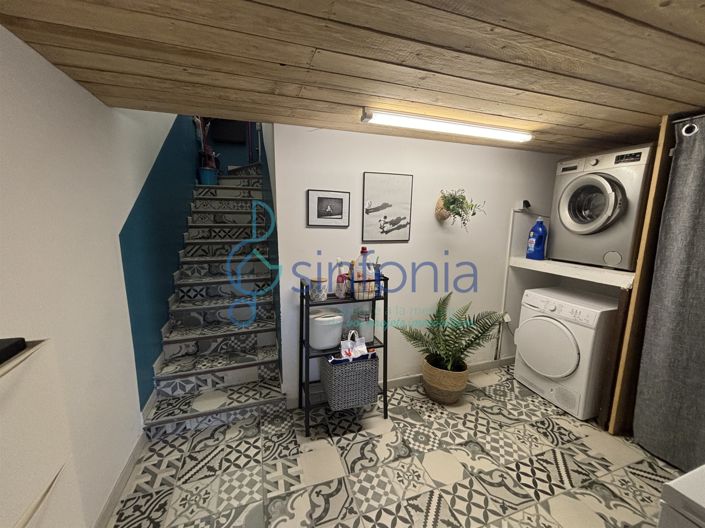 Image No.14-3 Bed House for sale