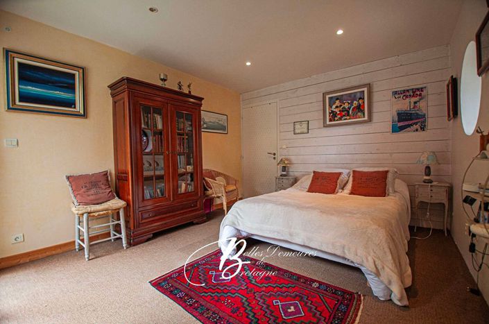 Image No.11-4 Bed House for sale