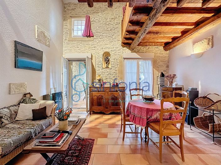 Image No.10-2 Bed House for sale